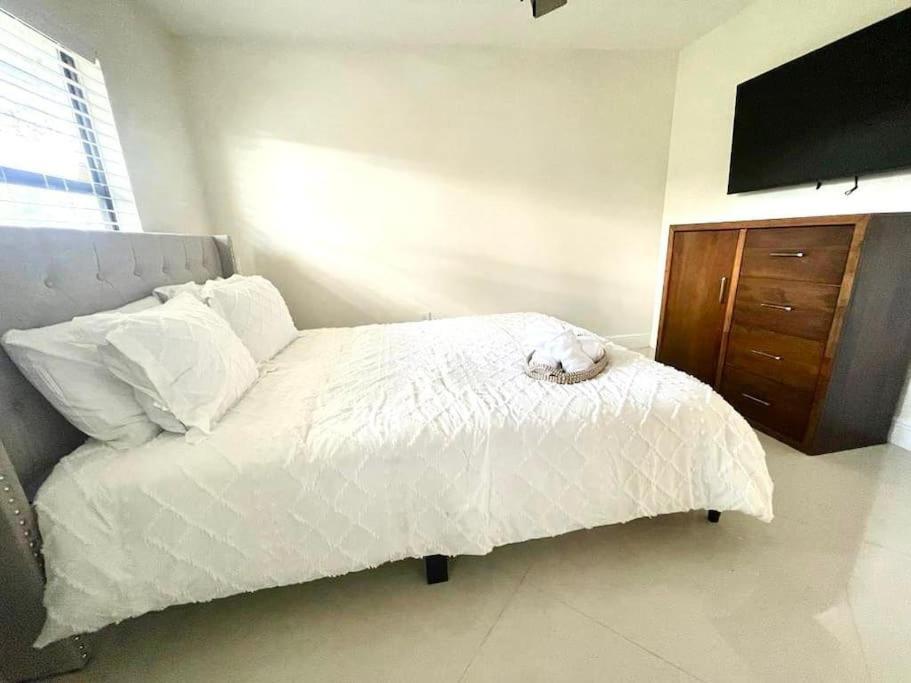 Stylish 3/2 Getaway! Near Theme Parks! Villa Lakeland Luaran gambar